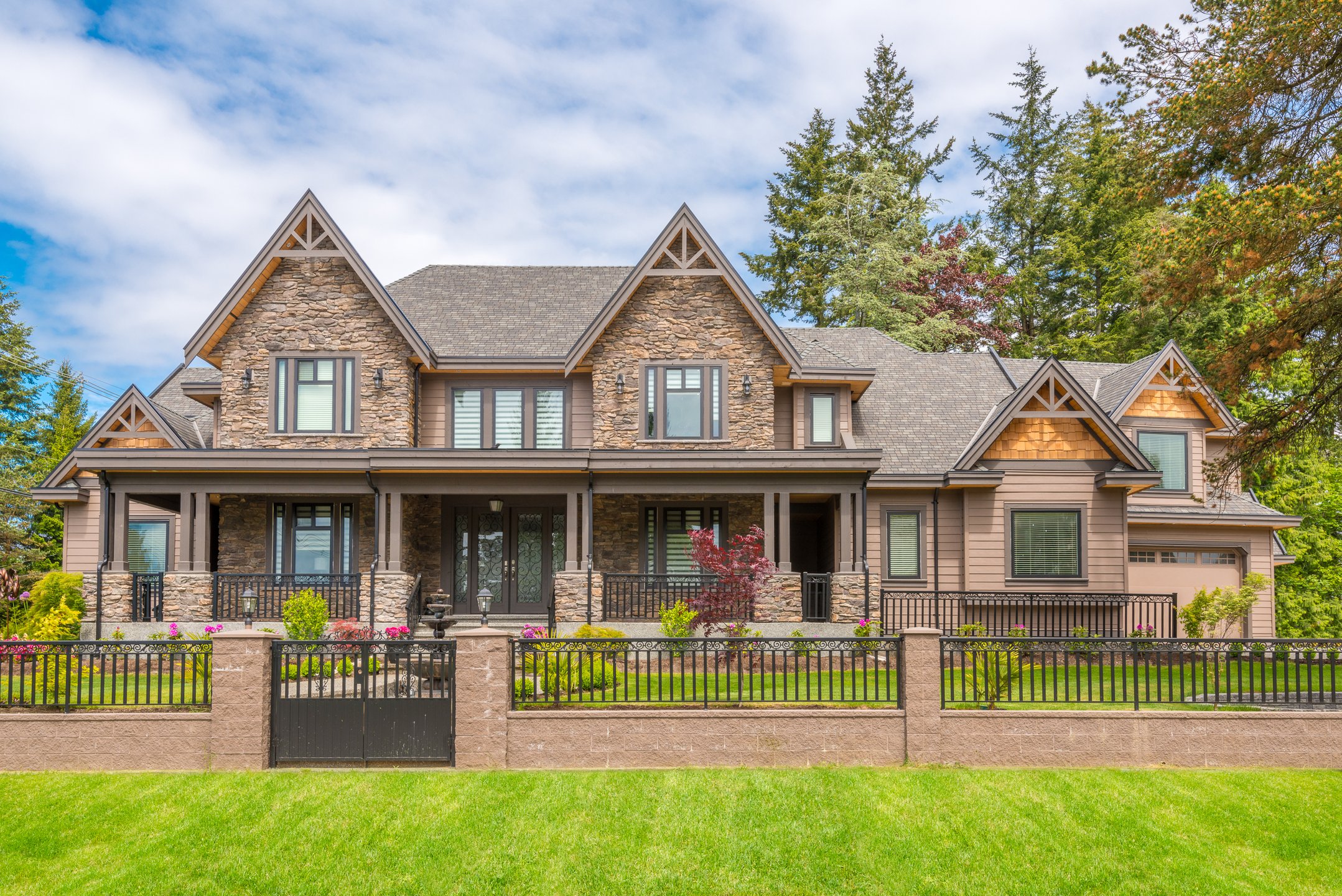 Featured Calgary property 5